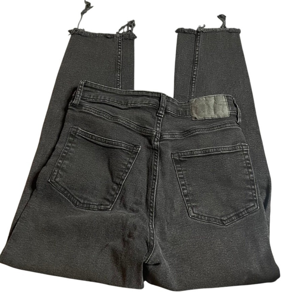 H&M Divided Black High Waisted Raw Hem Straight Leg Jeans 8‎ Button Fly Medium - Picture 5 of 5